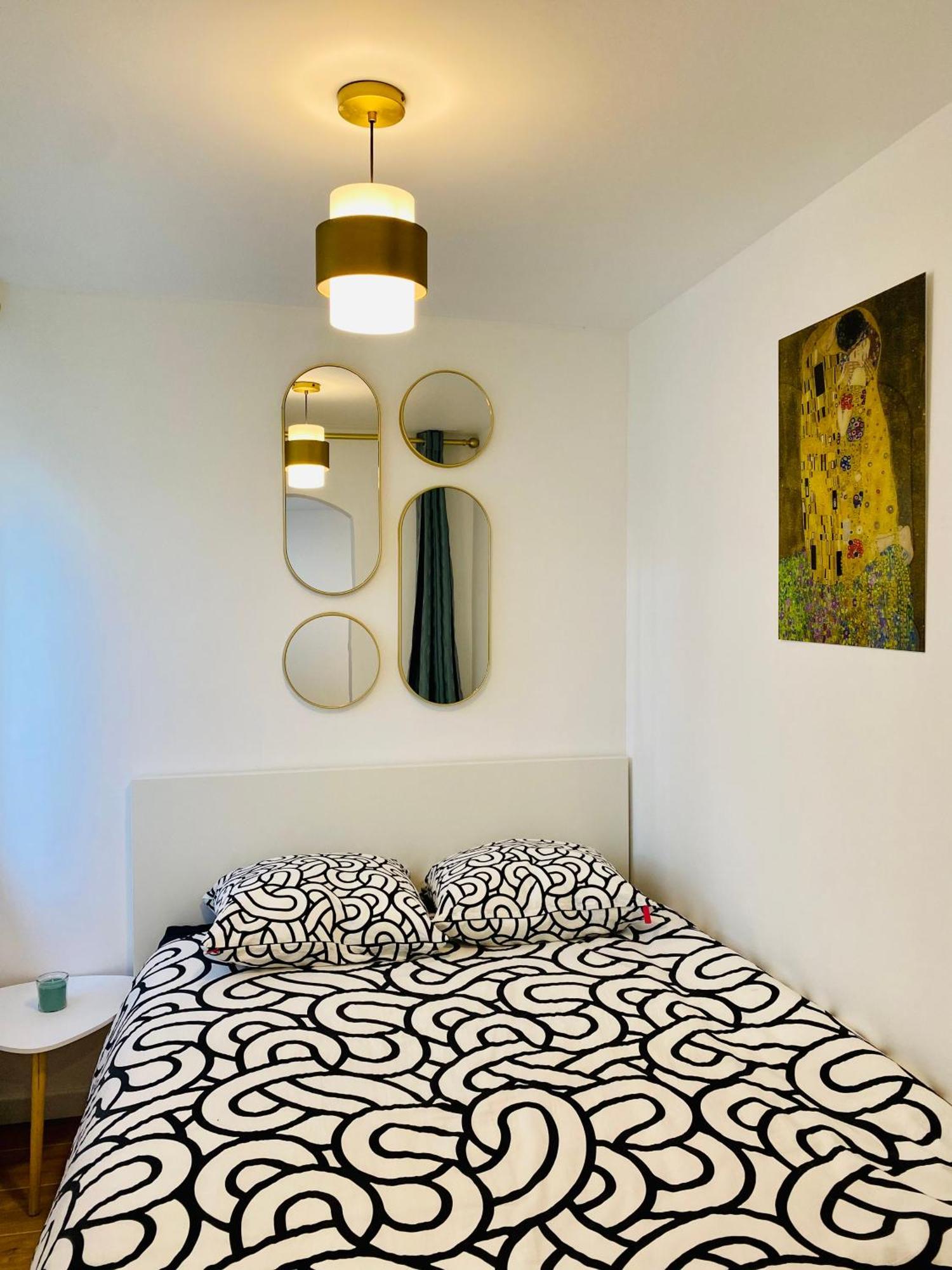 Joli Appartement Renove Incluant Parking A 10 Min De Paris Nanterre Eksteriør bilde